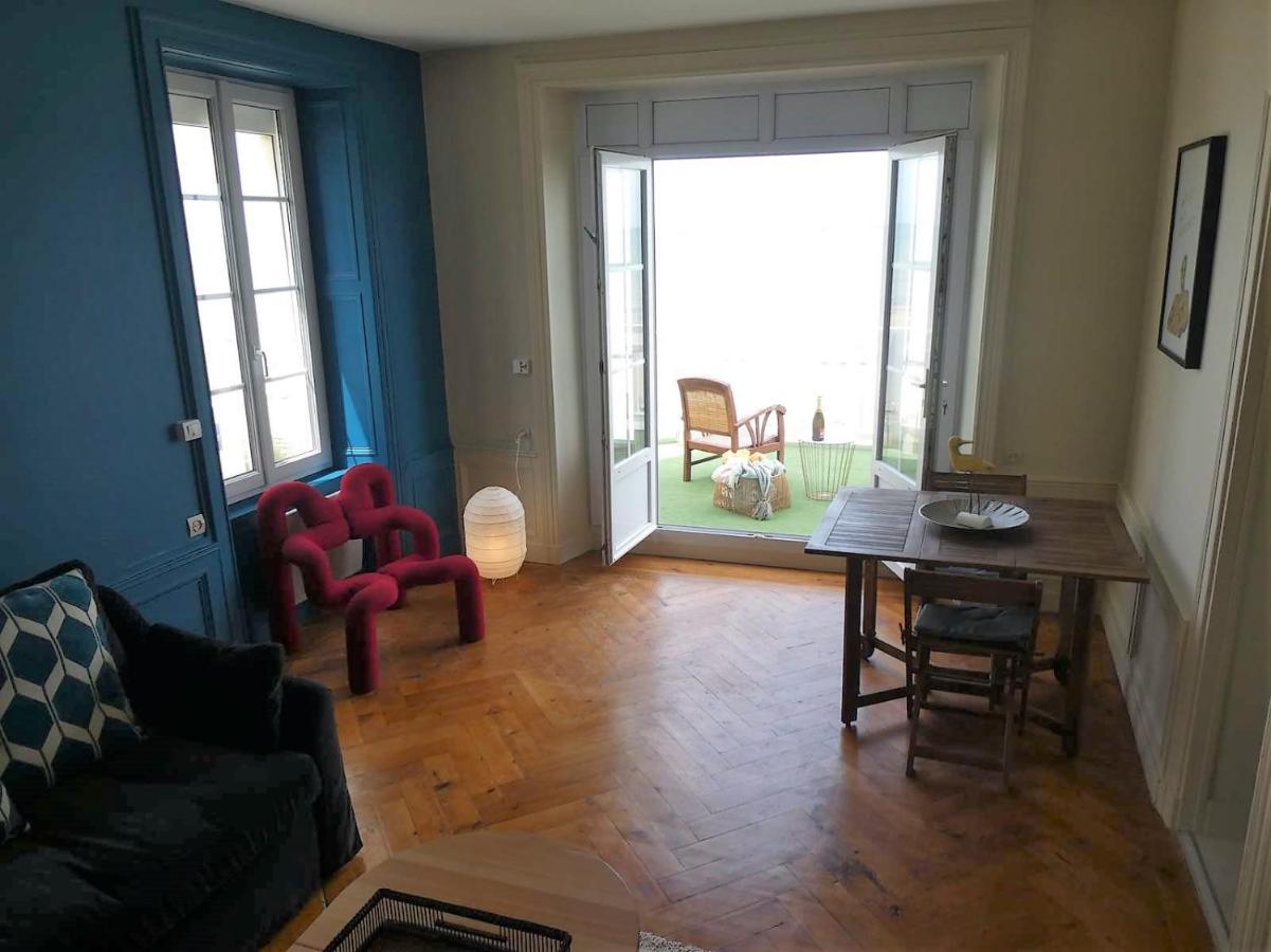 Appartement De Standing - Avec Terrasse Et Vue Mer Arromanches-les-Bains Exteriör bild
