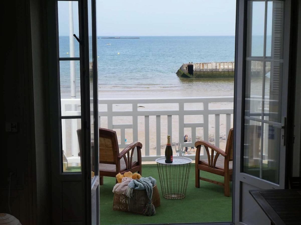 Appartement De Standing - Avec Terrasse Et Vue Mer Arromanches-les-Bains Exteriör bild