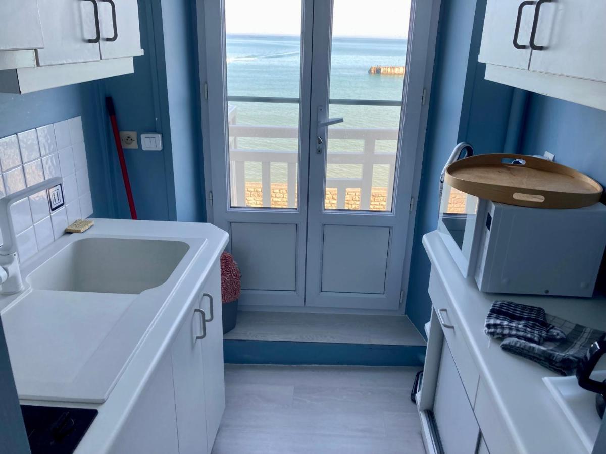 Appartement De Standing - Avec Terrasse Et Vue Mer Arromanches-les-Bains Exteriör bild